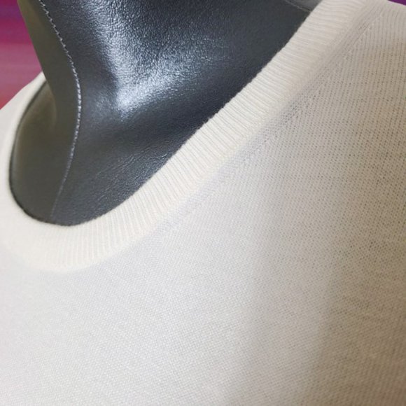 ESCADA SPORT WOMEN'S WHITE SLEEVELES TANK TOP - Picture 5 of 10